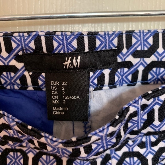 h&m| Women Long Pants- Size 2 Color Blue - Picture 8 of 12